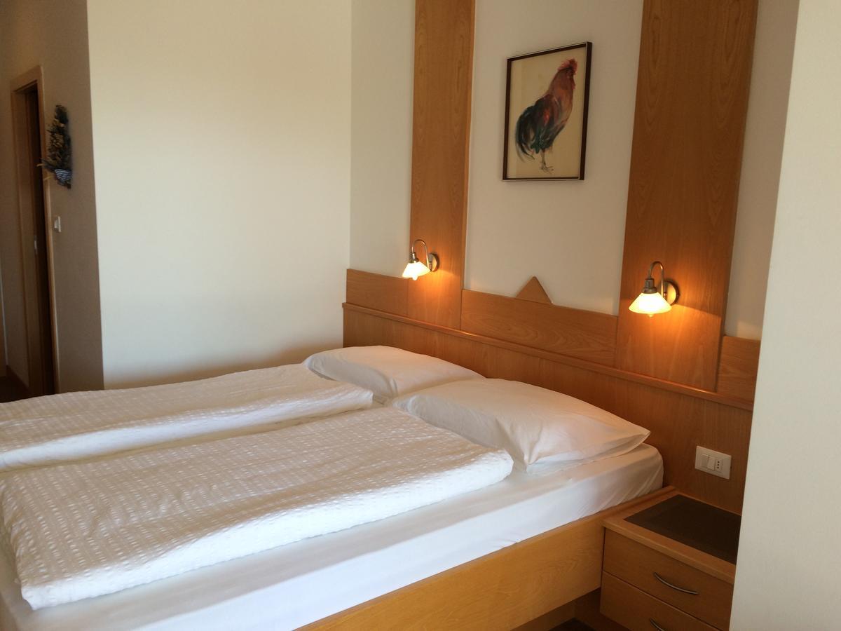 Hotel Garni Paler 蒂鲁罗 外观 照片
