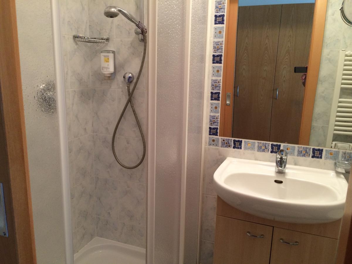 Hotel Garni Paler 蒂鲁罗 外观 照片