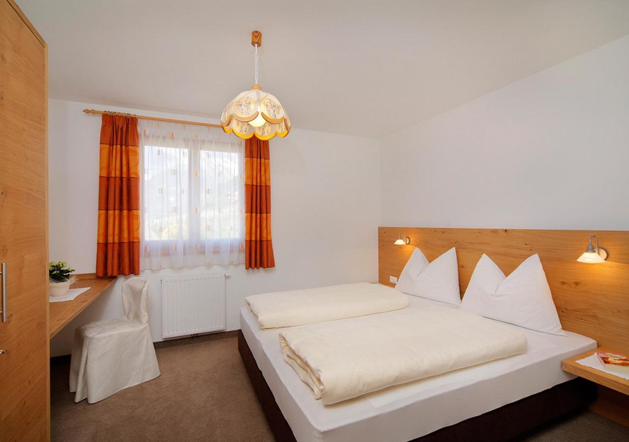 Hotel Garni Paler 蒂鲁罗 外观 照片